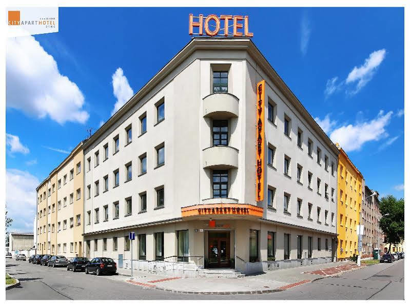 City Apart Hotel Brno Extérieur photo